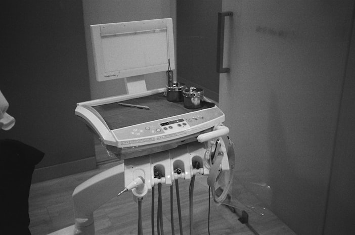 Dental Crown vs Filling: Which One You Actually Need (and What It Costs)